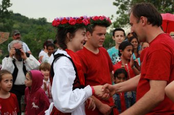 Zöldágazás, virágozás, királynézás, hesspávázás