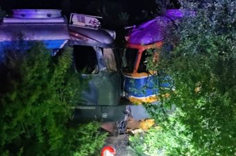 Összeütközött két mozdony, az egyik vezető alkohol befolyása alatt volt
