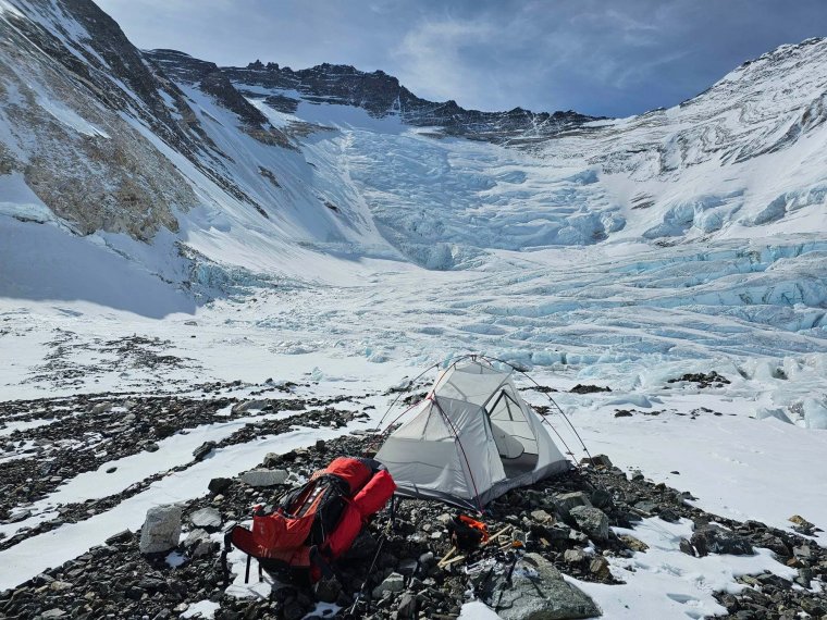 Csúcstámadás már májusban? Ő lenne az első magyar a Mount Everest csúcsán teherhordók és mesterséges oxigén nélkül
