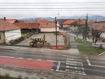 Rendezetté válik az egyik fontos parkolóhely és környéke Szentegyházán