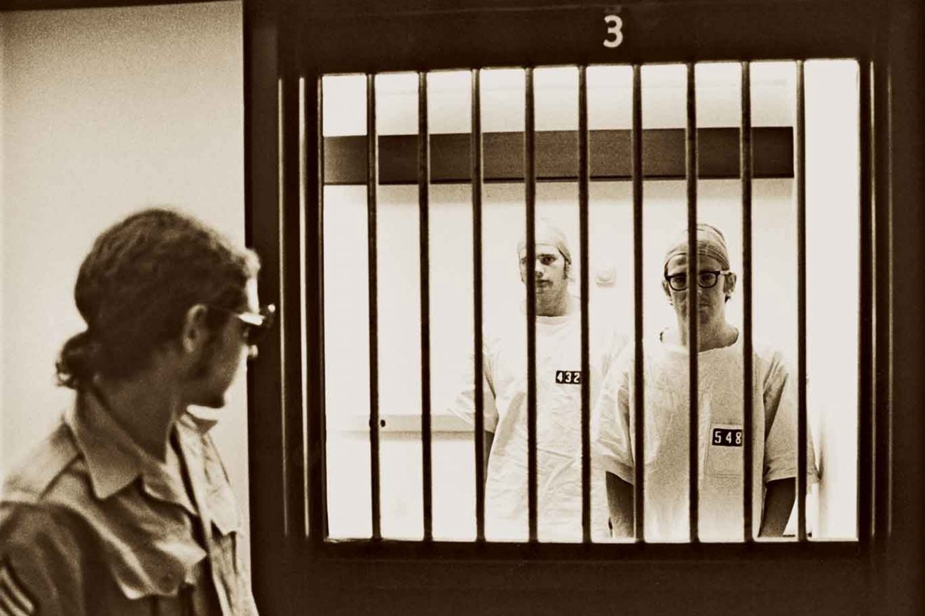 A stanfordi börtönkísérlet bizonyítja, hogy a tudomány
sem feltétlenül kerüli a megtévesztést céljai érdekében.
Forrás: Courtesy of the Stanford Historical
Photograph Collection 