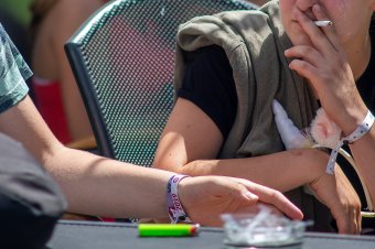 Kolozsvár: betiltanák a dohányzást a közterületeken