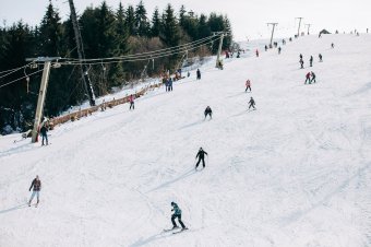Van, ahol hó nincs, máshol turistából van hiány