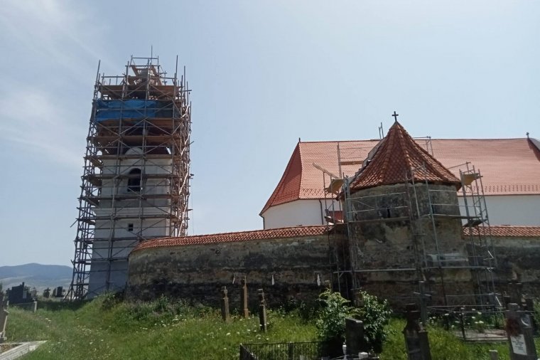 Jól haladnak a Szent Mihály-hegyi templom felújításával