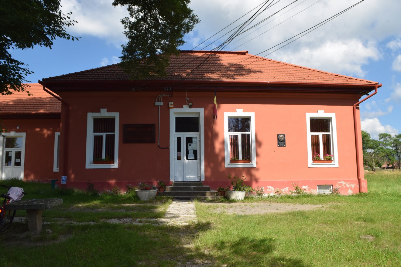 Jövő évben látnának hozzá a dálnoki iskola energetikai hatékonyságának növelését célzó felújításhoz. Archív •  Fotó: Daczó-Hodor Barna