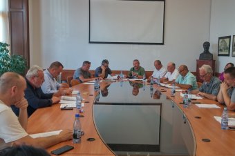 Újabb kölcsön felvételéről és sportcsapatok támogatásáról is döntöttek Kézdivásárhelyen