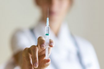 Jócskán elmarad az ajánlott szinttől a gyermekek átoltottsága Romániában