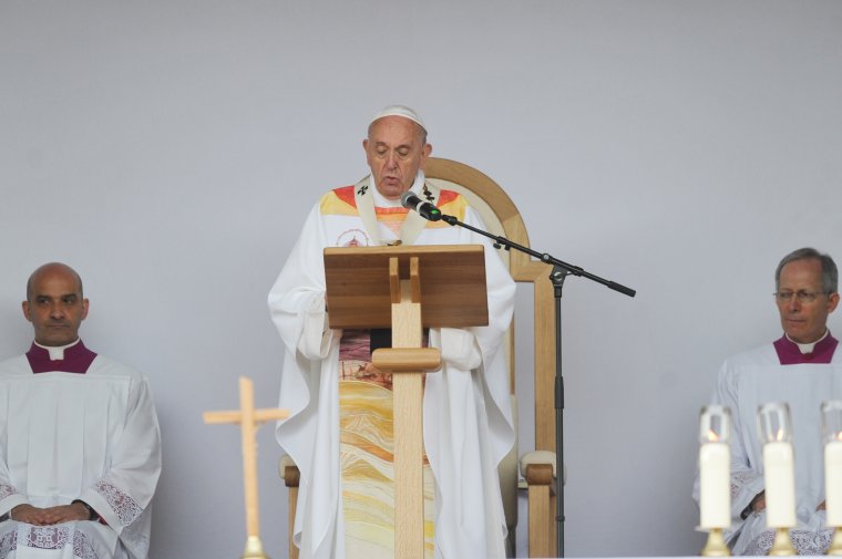 Ferenc pápa szerint erkölcsi kötelesség a védőoltás