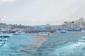 Román állampolgárok sérültek meg egy isztambuli lövöldözésben