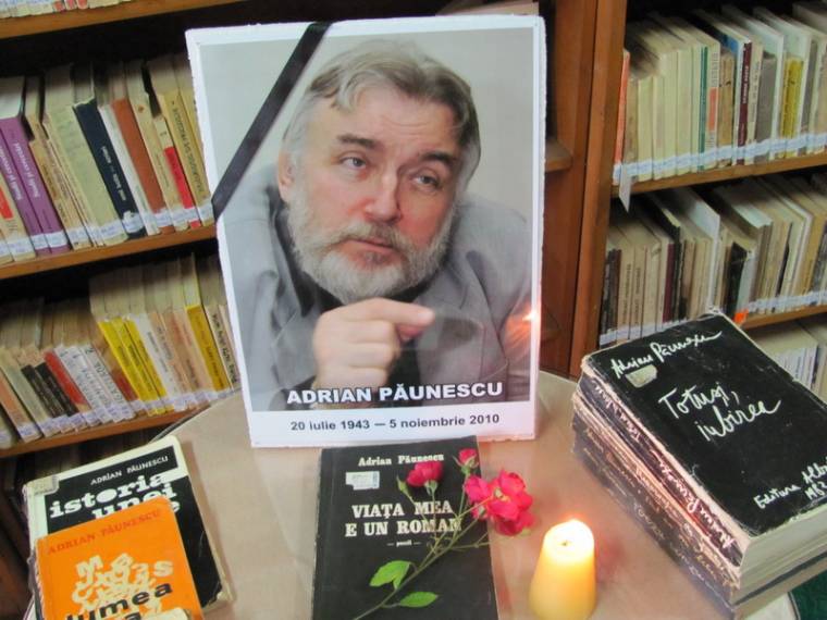 Păunescu: halottról jót vagy...?
