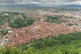 Újabb nagy múltú erdélyi üzem helyén épülhet lakónegyed: bezár a 125 éves brassói cipőgyár is