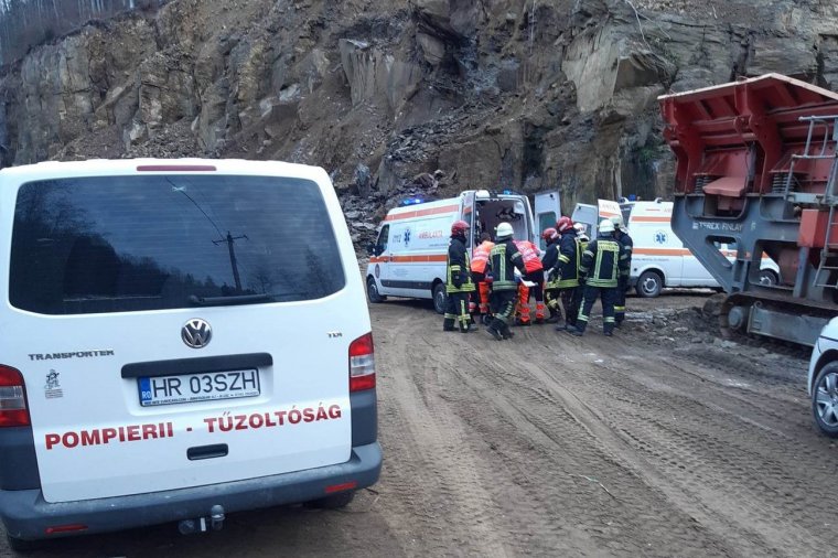 Baleset a szelterszi kőfejtőnél, egy személyt kórházba szállítottak