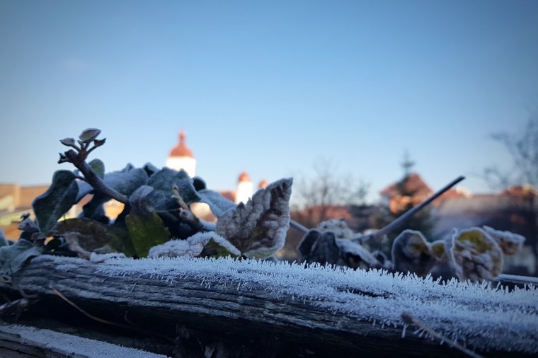 Meteorológus: bár enyhe az idő, koránt sincs vége a télnek