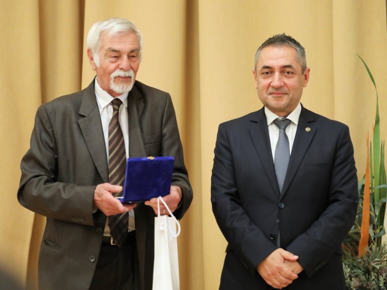 Kallós Zoltán Külhoni Magyarságért díjat kapott Márton Árpád festőművész