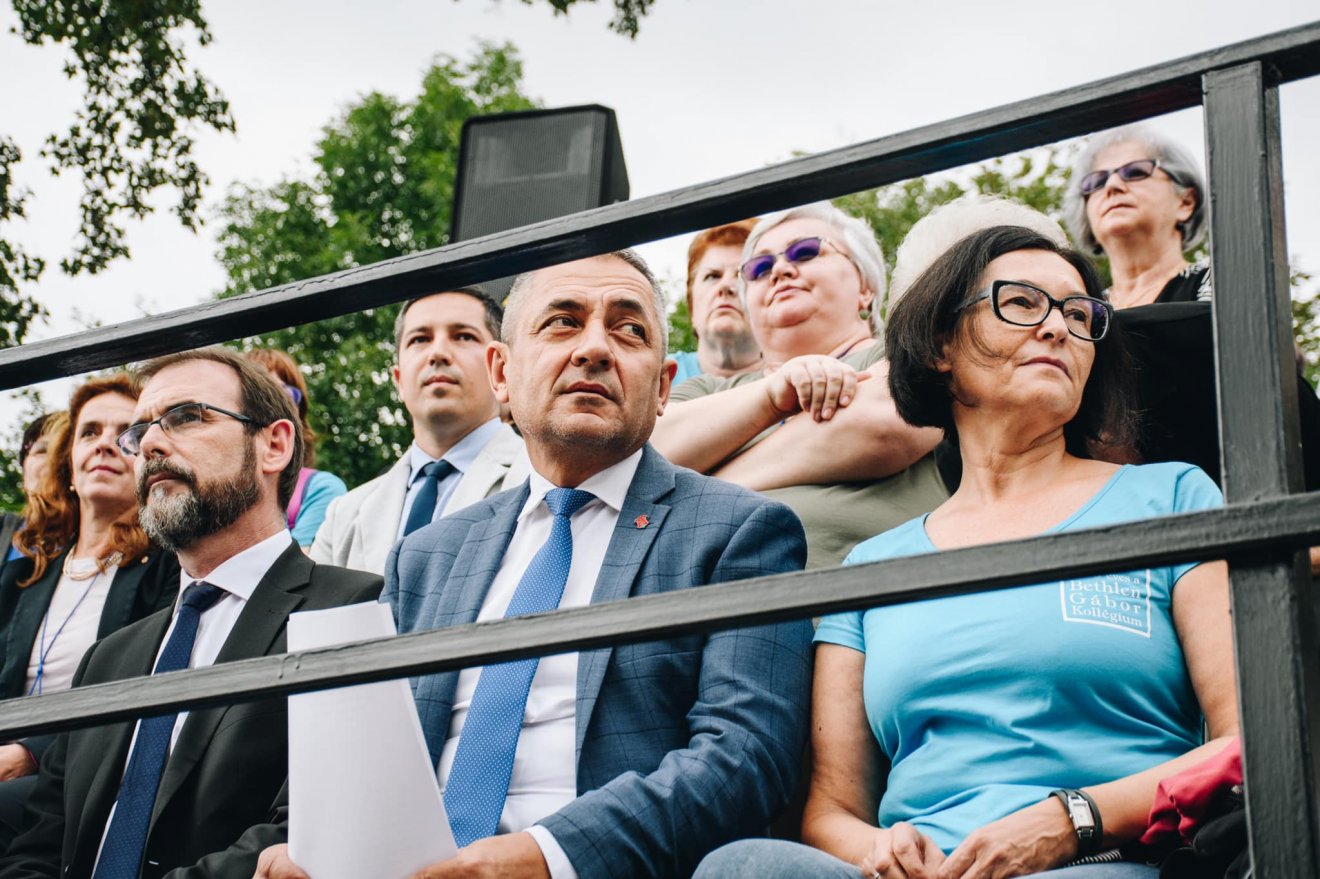 Potápi Árpád János, a magyar Miniszterelnökség nemzetpolitikáért felelős államtitkára és Brendus Réka, a Nemzetpolitikai Államtitkárság főosztályvezetője •  Fotó: Szakács Tamás