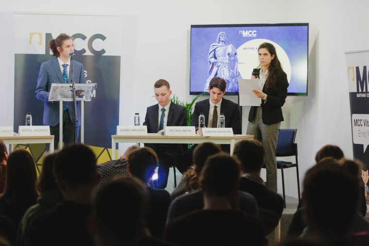 Ingyenes képzéssel, belvárosi kollégiummal várja a kolozsvári egyetemistákat az MCC