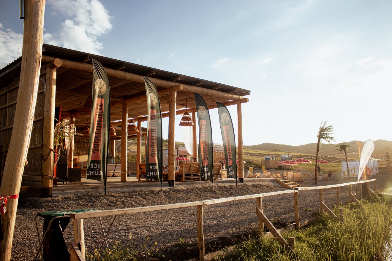 A Baby’O Beach Club bejárata •  Fotó: Komporály Dávid