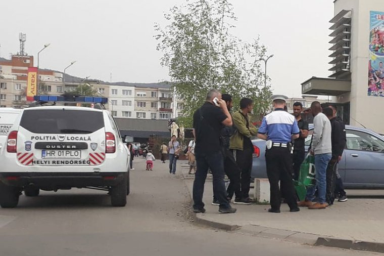 Tízperces migránsláz Székelyudvarhelyen