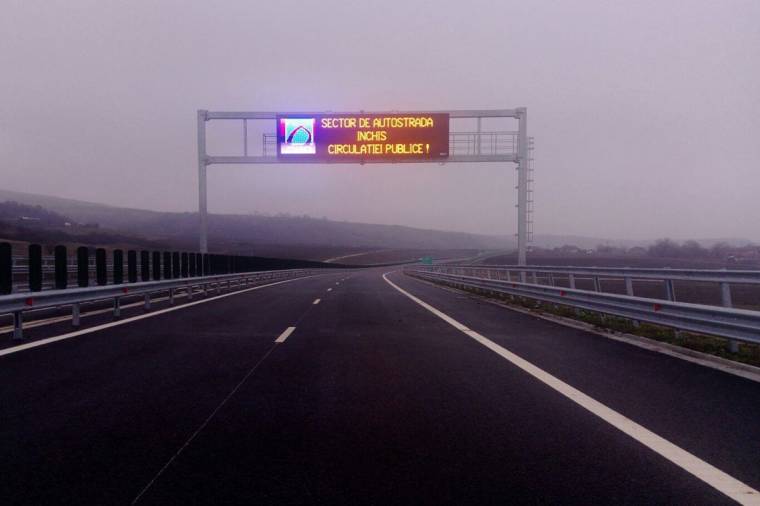 Meg sem nyitották, máris javítani kell a sztrádát Torda és Szászsebes között