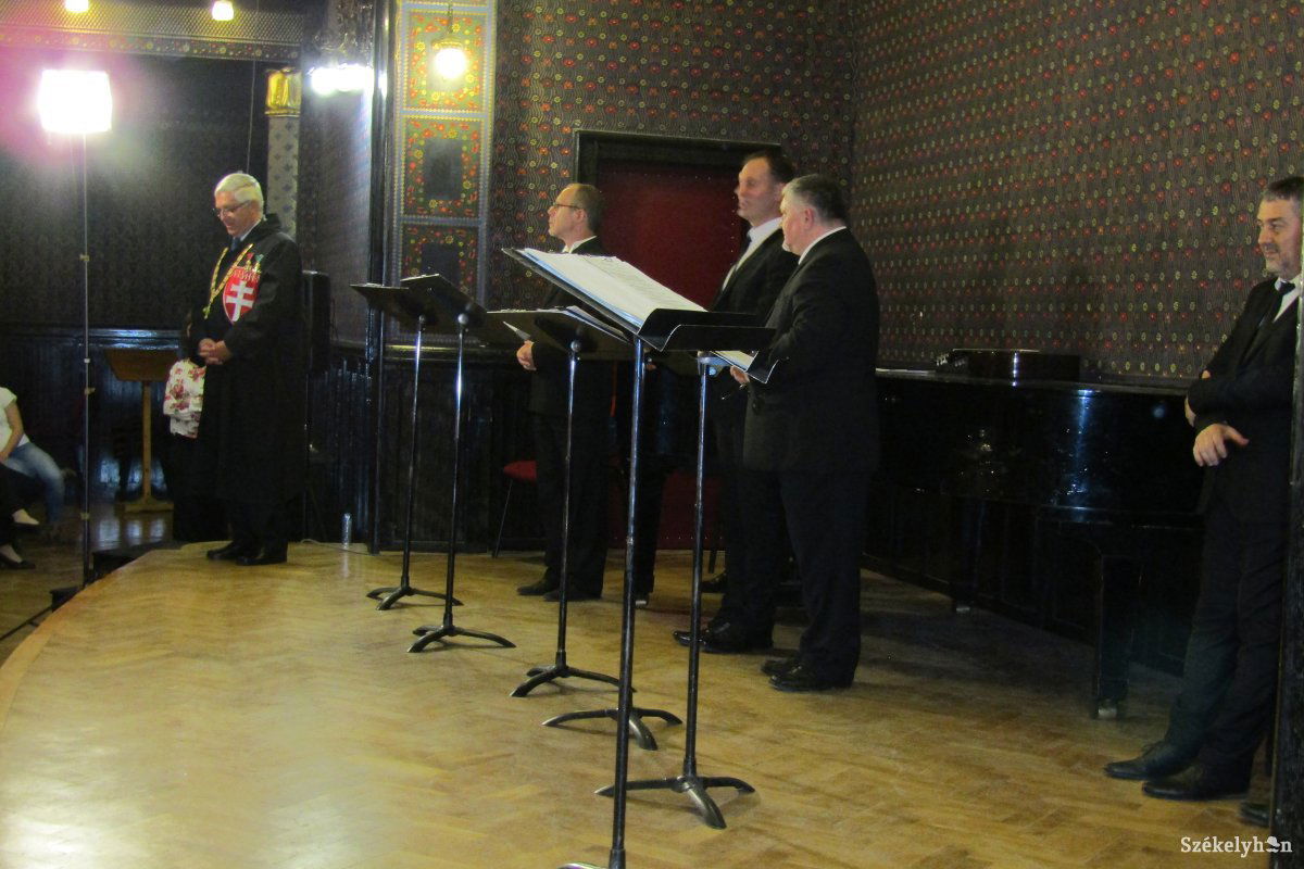 •  Fotó: Bakó Zoltán