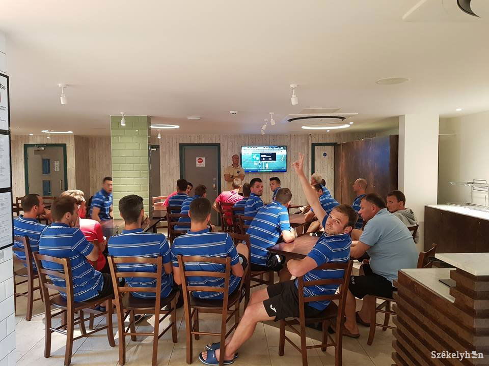 &bullet;  Fotó: Zátyi Tibor