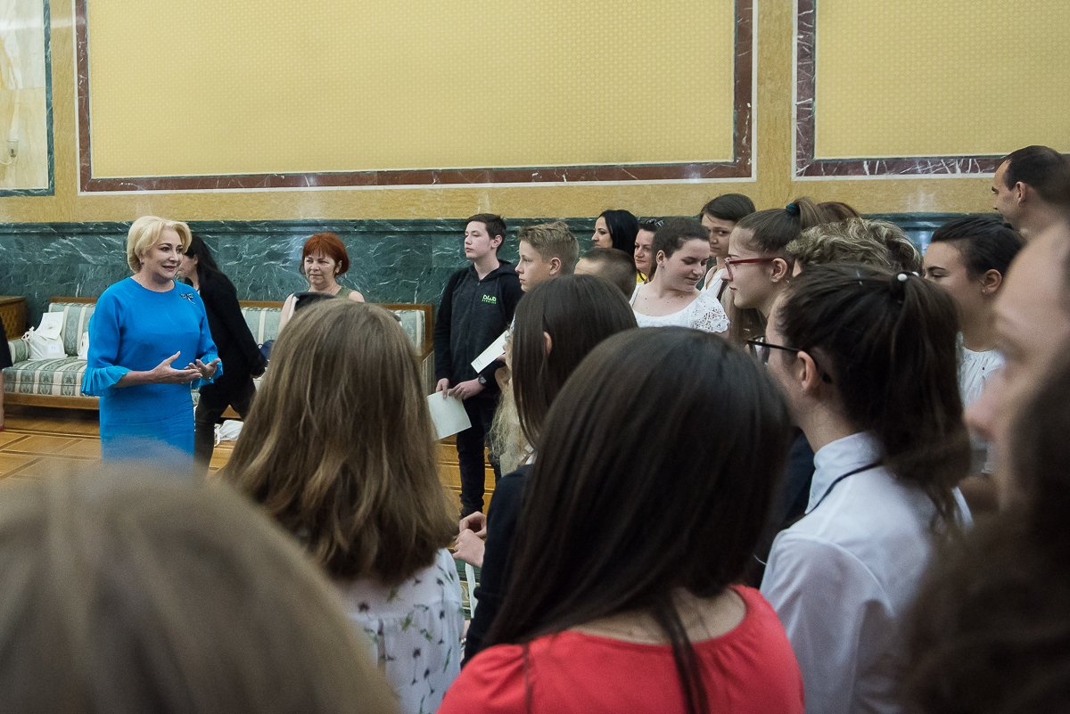 &bullet;  Fotó: gov.ro