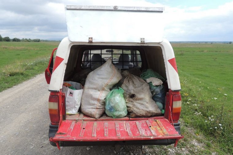 Nem fizet semmit a lakó, mégis elviszik a szemetét