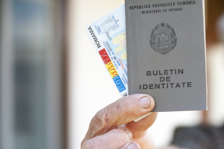Vasárnap is lehet személyazonossági igazolványt cserélni