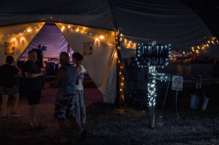 Új tehetségek mutatkozhatnak be a Woodstock az ugaron fesztiválon