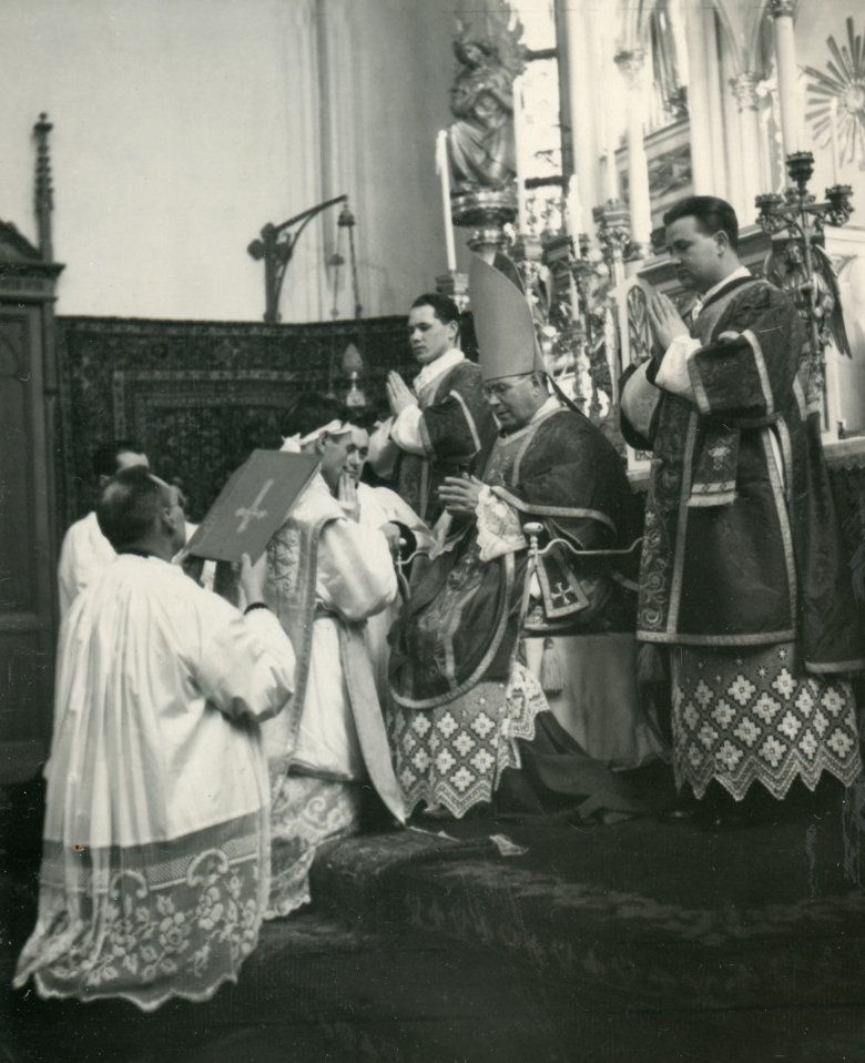 Püspökszentelés a kolozsvári Szent Mihály-templomban 1939. február 12-én 