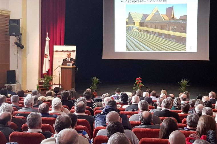 Falugyűlés beszámolókkal és tervekkel Gyergyóremetén