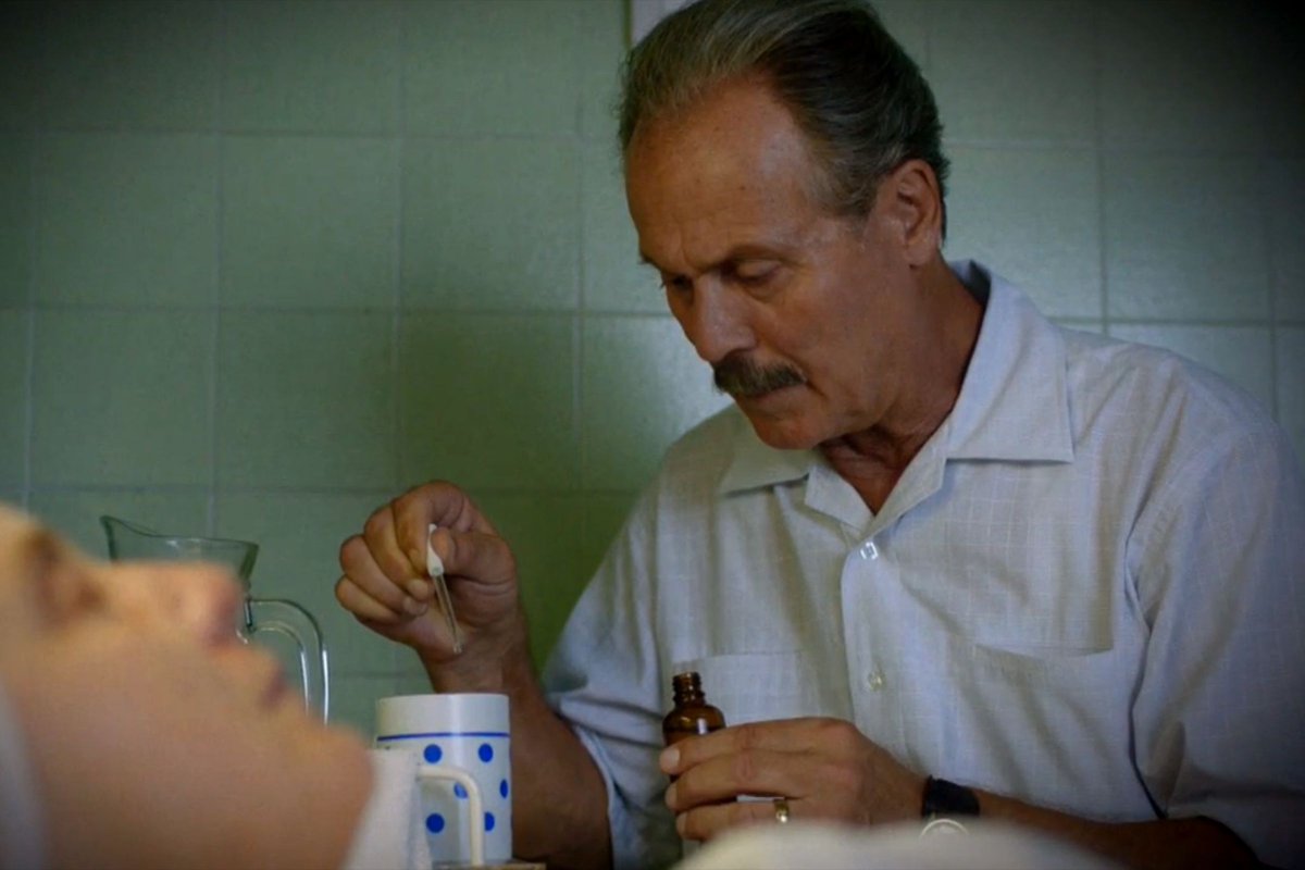 Béres József szerepét Gáspár Tibor Jászai Mari-díjas színész alakítja •  Fotó: Médiaklikk