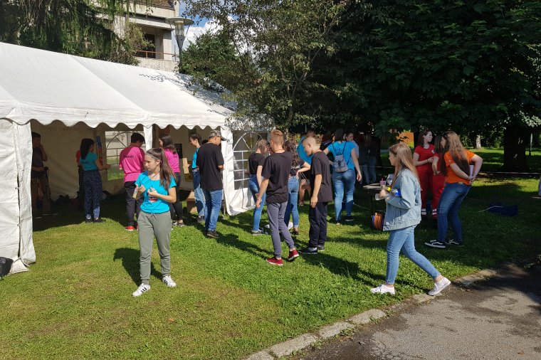 Beindultak az első SHuupp-napok Gyergyószentmiklóson