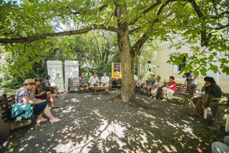 Szóforgatag a nemzeti kisebbségekért vívott küzdelemről