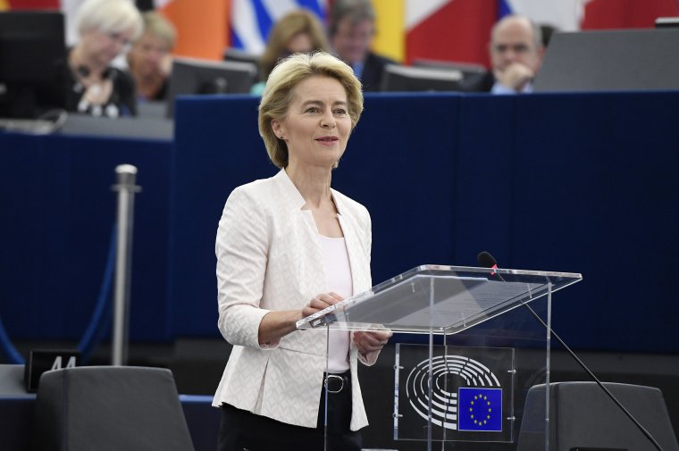 Megválasztották a német Ursula von der Leyent az Európai Bizottság új elnökének