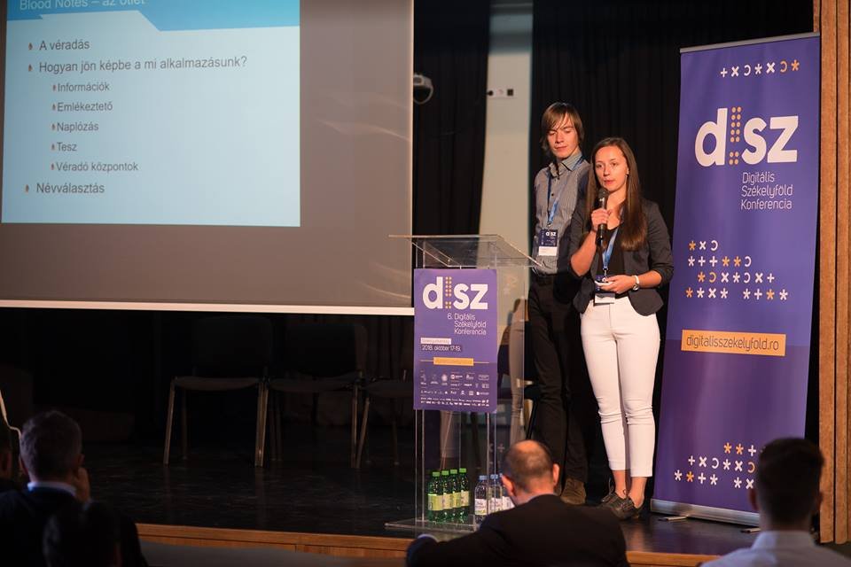 A BloodNotes csapata a Digitális Székelyföld konferencián is bemutatta az egyedi alkalmazást •  Fotó: Udvarhelyszéki U-Hub IT&C Közösség