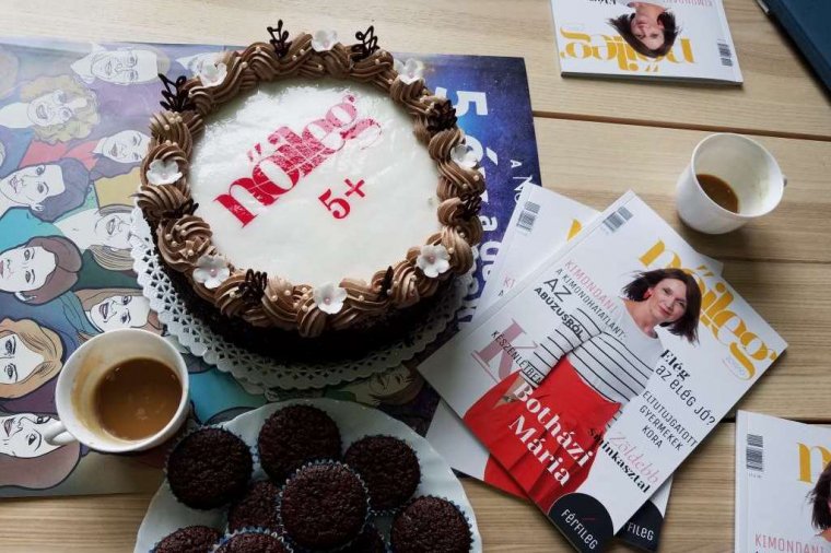 Felfrissült a Nőileg magazin