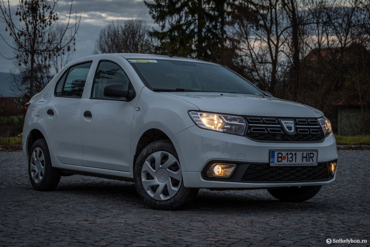 Továbbra is a Dacia Logan a legnépszerűbb a „hagyományos” autót választók körében •  Fotó: Pinti Attila