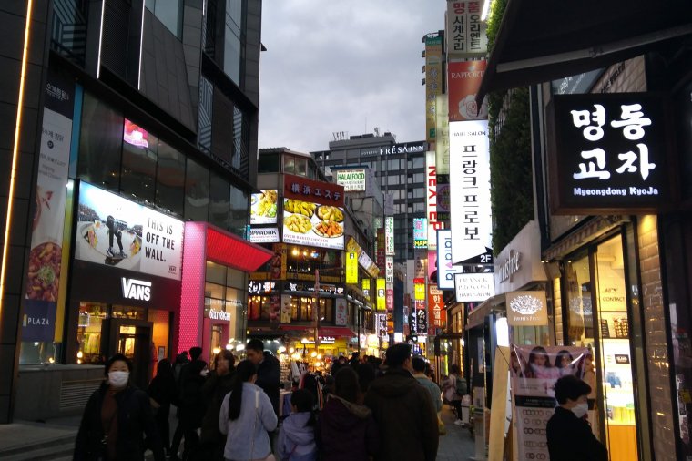 Koronavírus: világszerte közel 340 ezer fertőzöttet tartanak nyilván