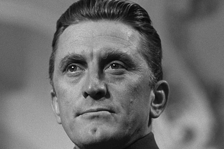 Meghalt Kirk Douglas, a 103 éves színészlegenda