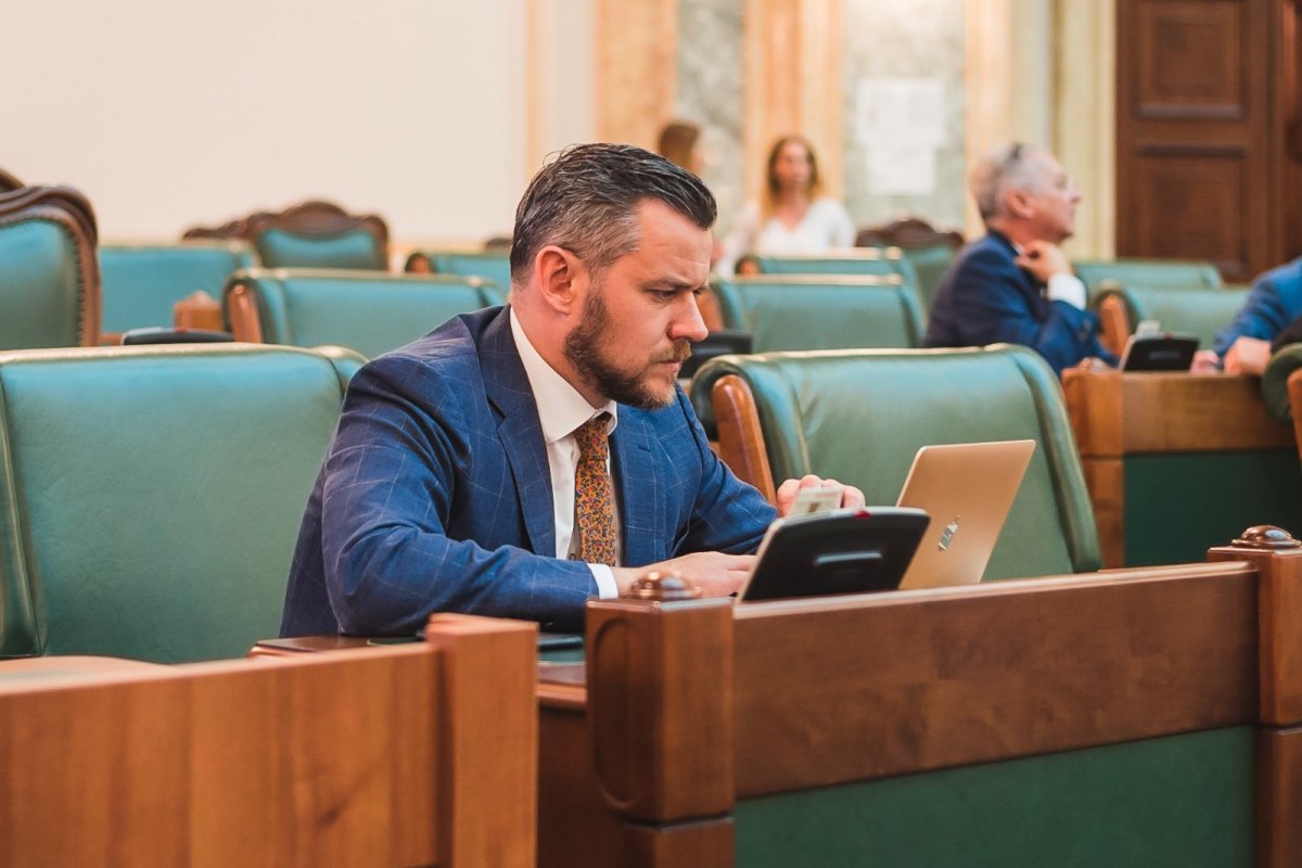 •  Fotó: Antal Lóránt sajtóirodája