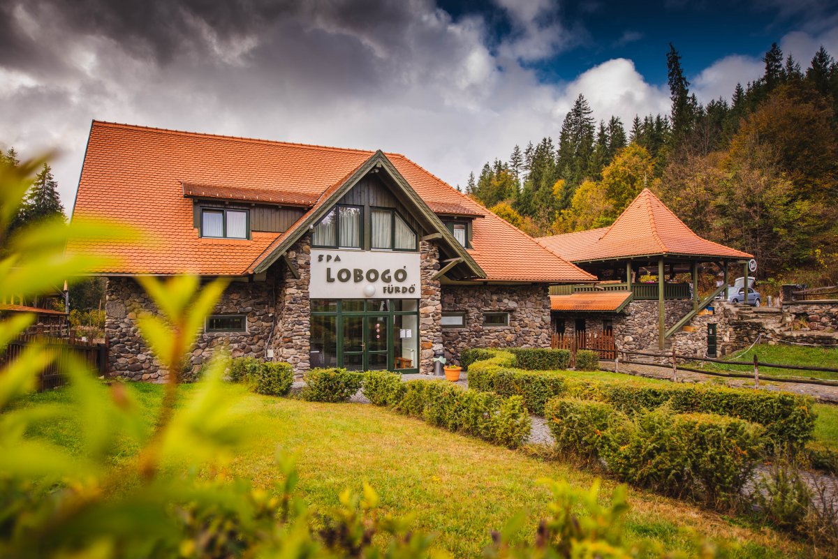 • Forrás: Lobogó Resort 