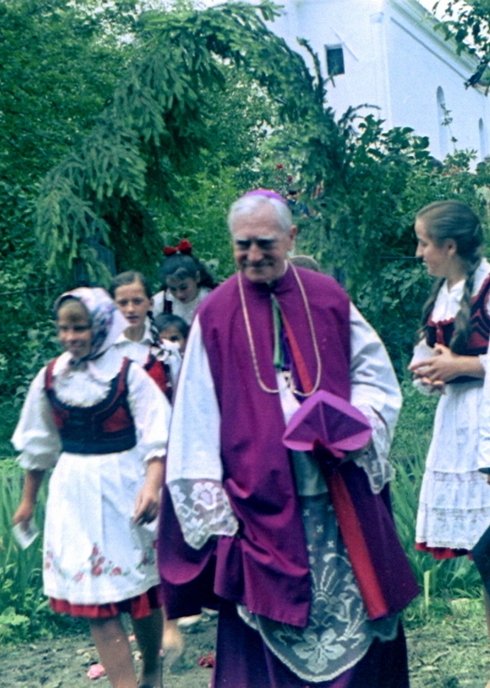 Mosolyával üdvözölte és bátorította övéit •  Fotó: Sztojka Ferenc/Nagy Zoltán archívuma