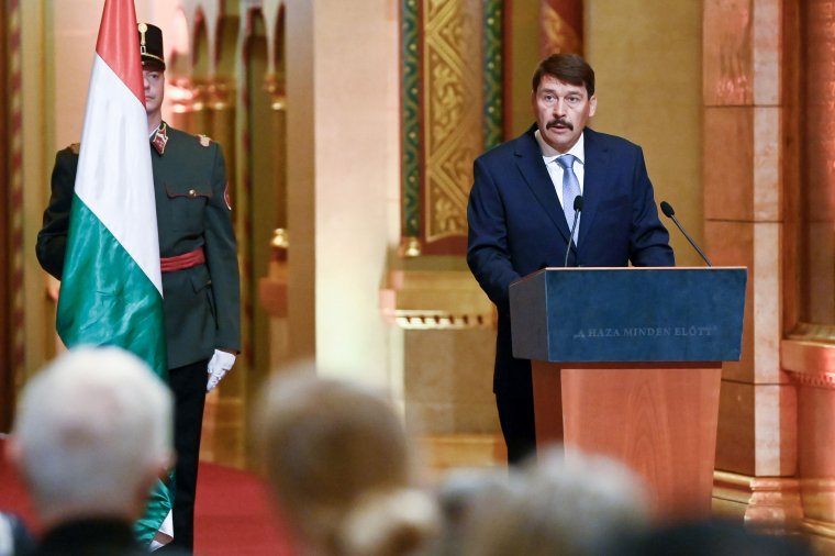 Klaus Iohannishoz fordult Áder János magyar államfő a Szamos nehézfémszennyezése miatt