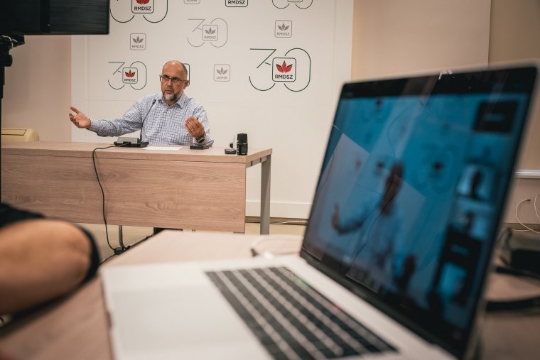 Megegyezés: két befutó helyet kap az EMSZ az RMDSZ-listán