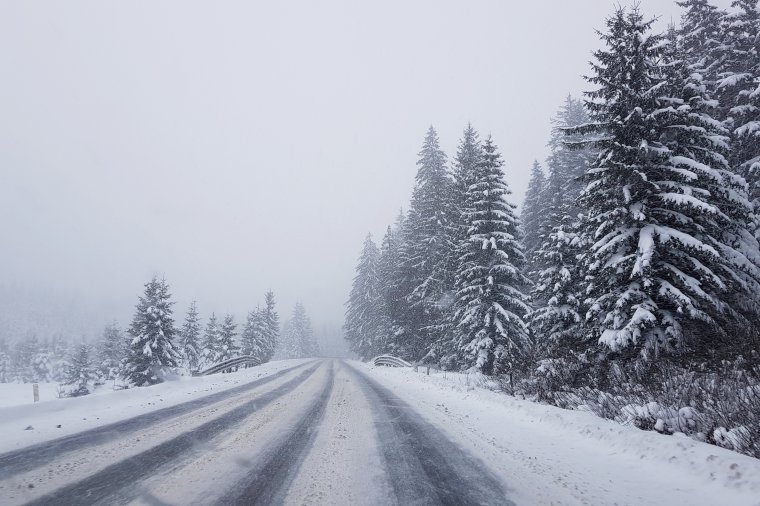 Havas út Udvarhely és Csíkszereda között – ahogy a sofőrök és ahogy az útügyi kezelő látja