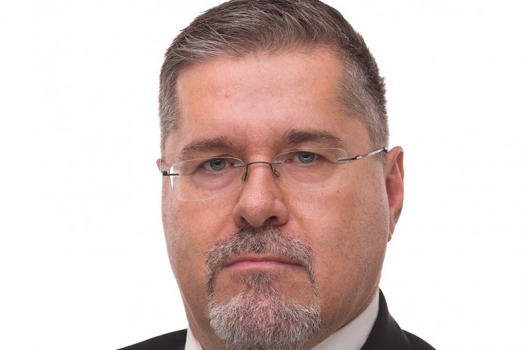 Ladányi László-Zsolt: döntsünk mi nélkülük, hogy ők ne dönthessenek nélkülünk! (x)