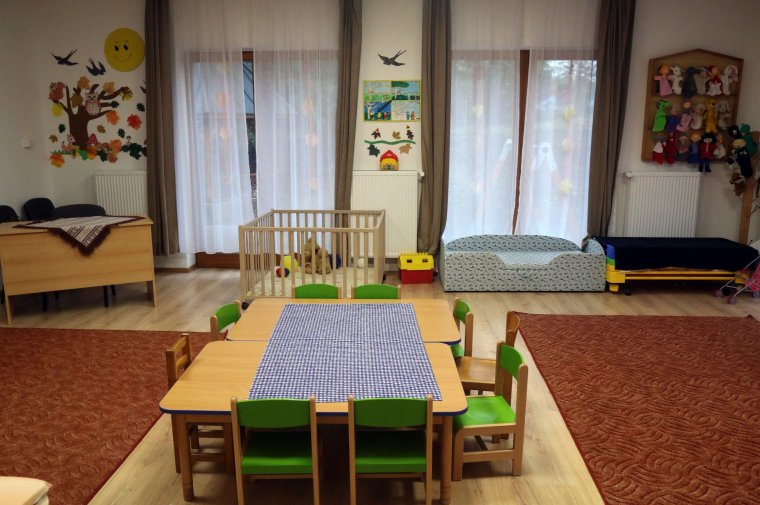 Országos bölcsődeépítési programot mutatott be Háromszéken Cseke Attila