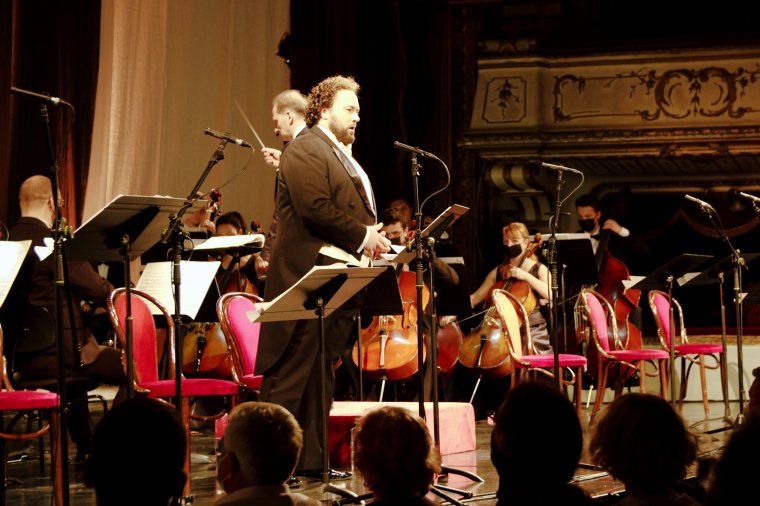 Kísérleti opera beoltottaknak
