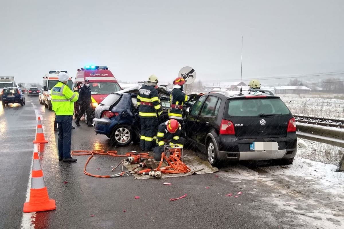 Ütközés Körtvélyfáján &bullet;  Fotó: Maros megyei tűzoltóság